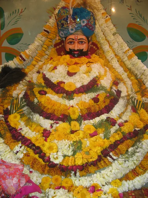 खाटू श्याम — मूर्ति