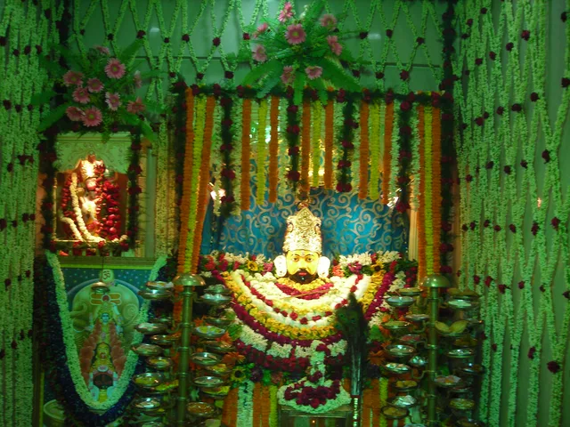 खाटू श्याम — मंदिर बाहर से